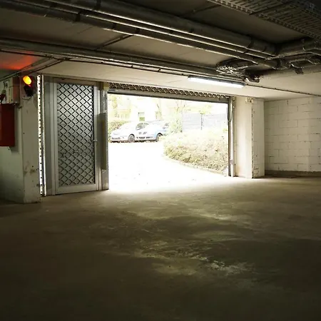 Raum921 - Stilvolles - Wlan, Tiefgarage, Kueche, Netflix Appartement Maagdenburg