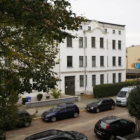 Raum921 - Stilvolles - Wlan, Tiefgarage, Kueche, Netflix Apartment Magdeburg