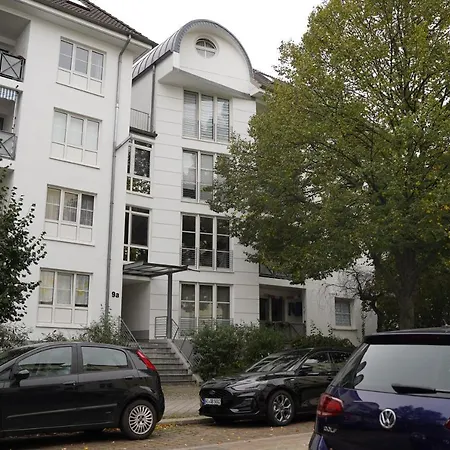 Apartment Raum921 - Stilvolles - Wlan, Tiefgarage, Kueche, Netflix *