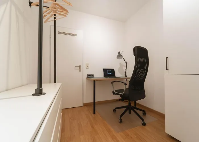 Raum921 - Stilvolles - Wlan, Tiefgarage, Kueche, Netflix * Maagdenburg